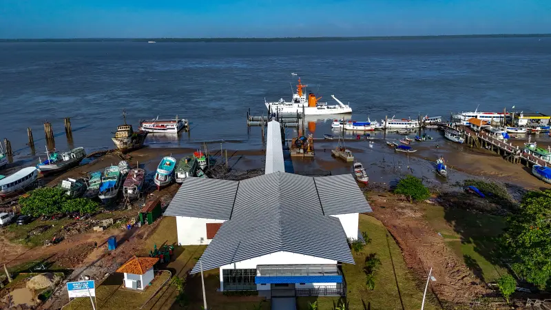 default <div class='credito_fotos'>Foto: Vinicius Pinto / Ag. Pará &nbsp;&nbsp;|&nbsp;&nbsp; <a href='/midias/2025/originais/20251009084055-GF00025104-F00452846.jpg' download><i class='fa-solid fa-download'></i> Download</a></div>