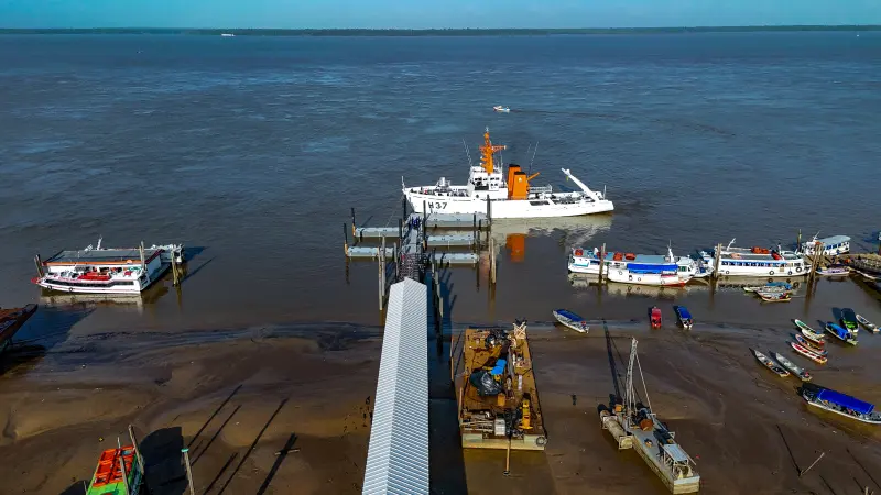 default <div class='credito_fotos'>Foto: Vinicius Pinto / Ag. Pará &nbsp;&nbsp;|&nbsp;&nbsp; <a href='/midias/2025/originais/20251009084057-GF00025104-F00452847.jpg' download><i class='fa-solid fa-download'></i> Download</a></div>