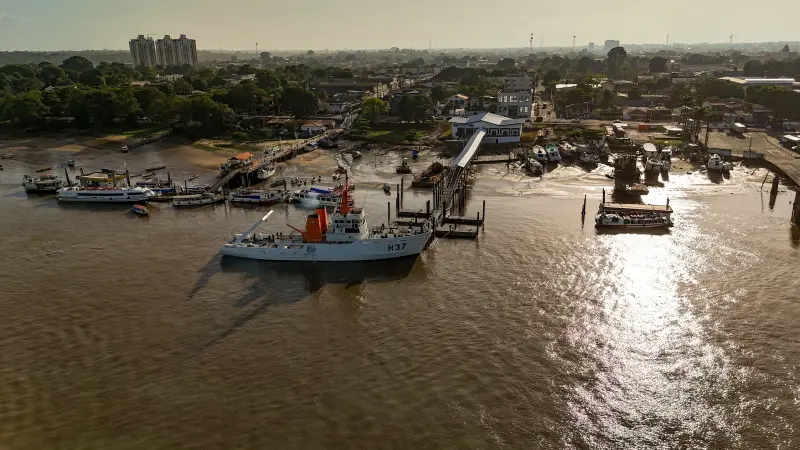 default <div class='credito_fotos'>Foto: Vinicius Pinto / Ag. Pará &nbsp;&nbsp;|&nbsp;&nbsp; <a href='/midias/2025/originais/20251009084103-GF00025104-F00452850.jpg' download><i class='fa-solid fa-download'></i> Download</a></div>