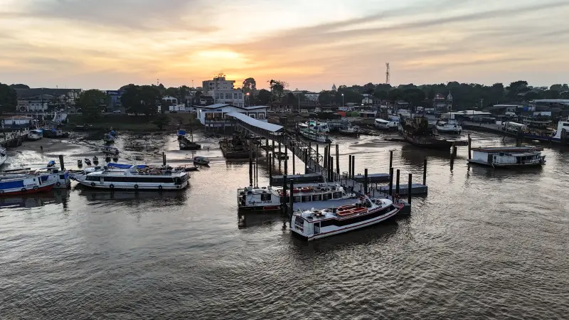 default <div class='credito_fotos'>Foto: Vinicius Pinto / Ag. Pará &nbsp;&nbsp;|&nbsp;&nbsp; <a href='/midias/2025/originais/20251009090642-GF00025106-F00452979.jpg' download><i class='fa-solid fa-download'></i> Download</a></div>