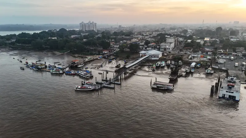 default <div class='credito_fotos'>Foto: Vinicius Pinto / Ag. Pará &nbsp;&nbsp;|&nbsp;&nbsp; <a href='/midias/2025/originais/20251009090644-GF00025106-F00452980.jpg' download><i class='fa-solid fa-download'></i> Download</a></div>