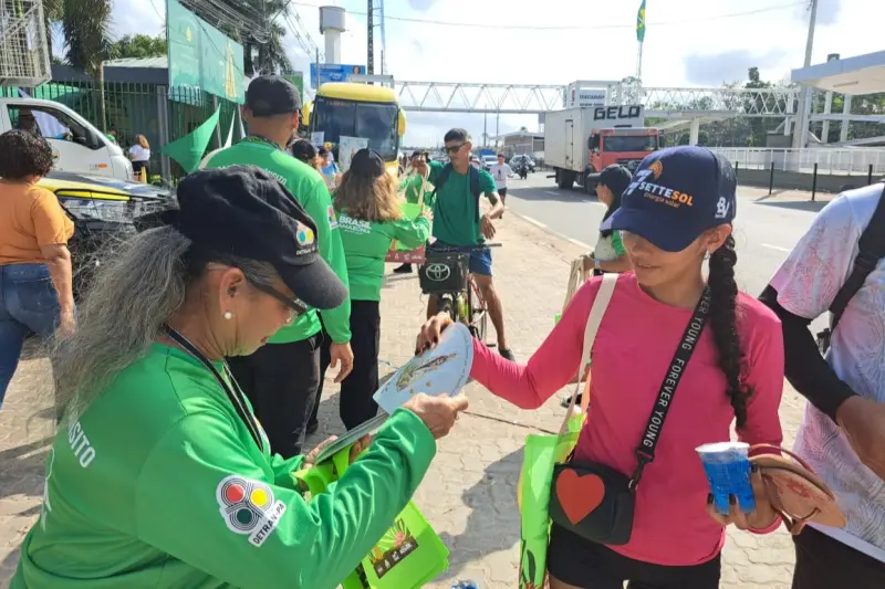 Detran reforça cuidados no trânsito em ação com romeiros na rodovia