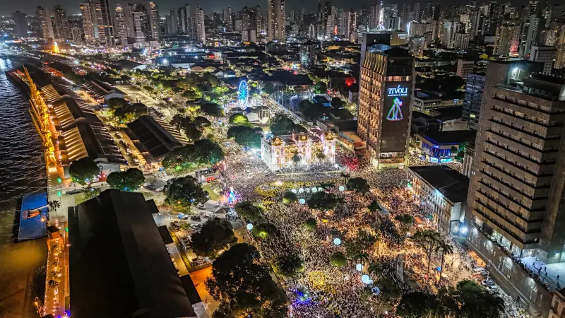 default <div class='credito_fotos'>Foto: Vinicius Pinto / Ag. Pará &nbsp;&nbsp;|&nbsp;&nbsp; <a href='/midias/2025/originais/20251011234705-GF00025147-F00454337.jpg' download><i class='fa-solid fa-download'></i> Download</a></div>