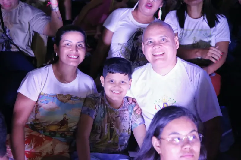 Secretário-adjunto de Educação Básica, Júlio Meirelles, e família 