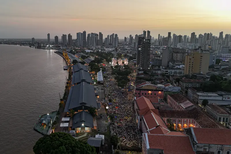 default <div class='credito_fotos'>Foto: Vinicius Pinto / Ag. Pará &nbsp;&nbsp;|&nbsp;&nbsp; <a href='/midias/2025/originais/20251012101811-GF00025152-F00454491.jpg' download><i class='fa-solid fa-download'></i> Download</a></div>