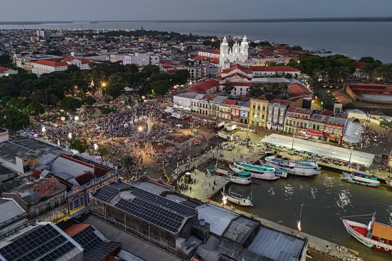 default <div class='credito_fotos'>Foto: Vinicius Pinto / Ag. Pará &nbsp;&nbsp;|&nbsp;&nbsp; <a href='/midias/2025/originais/20251012101816-GF00025152-F00454494.jpg' download><i class='fa-solid fa-download'></i> Download</a></div>