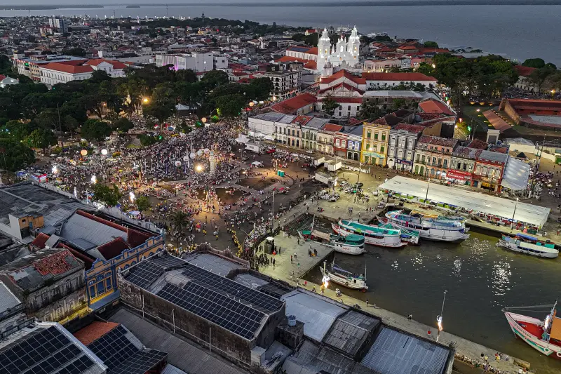 default <div class='credito_fotos'>Foto: Vinicius Pinto / Ag. Pará &nbsp;&nbsp;|&nbsp;&nbsp; <a href='/midias/2025/originais/20251012101817-GF00025152-F00454495.jpg' download><i class='fa-solid fa-download'></i> Download</a></div>