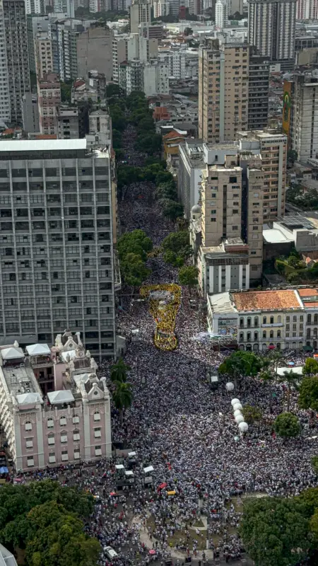  <div class='credito_fotos'>Foto: Roni Moreira / Ag.Pará &nbsp;&nbsp;|&nbsp;&nbsp; <a href='/midias/2025/originais/20251012102247-GF00025153-F00454499.jpg' download><i class='fa-solid fa-download'></i> Download</a></div>