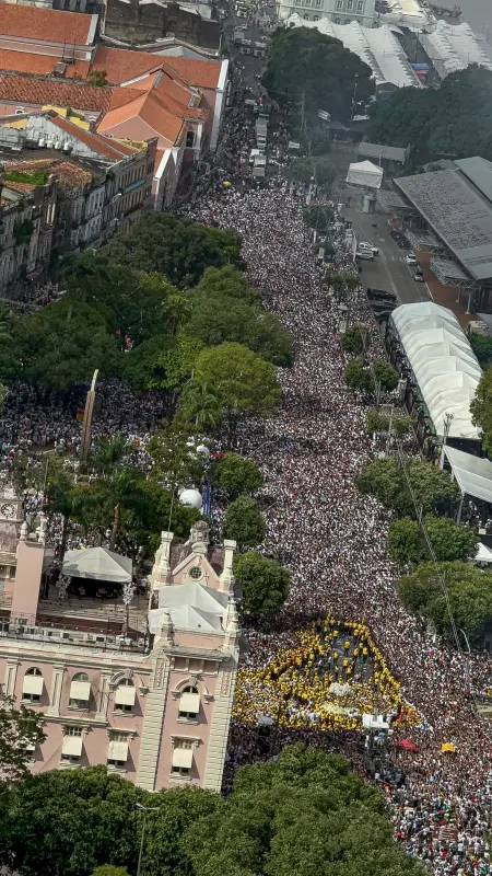  <div class='credito_fotos'>Foto: Roni Moreira / Ag.Pará &nbsp;&nbsp;|&nbsp;&nbsp; <a href='/midias/2025/originais/20251012102332-GF00025153-F00454522.jpg' download><i class='fa-solid fa-download'></i> Download</a></div>