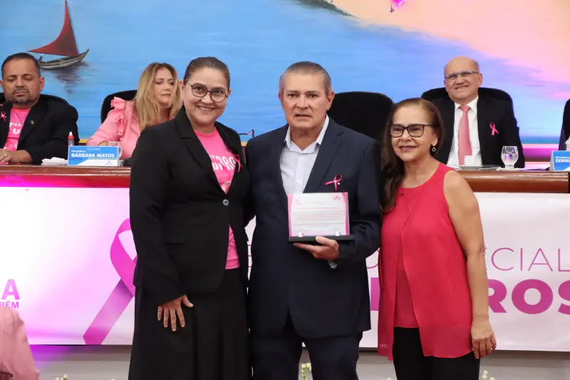 Armando Cunha foi um dos médicos homenageados