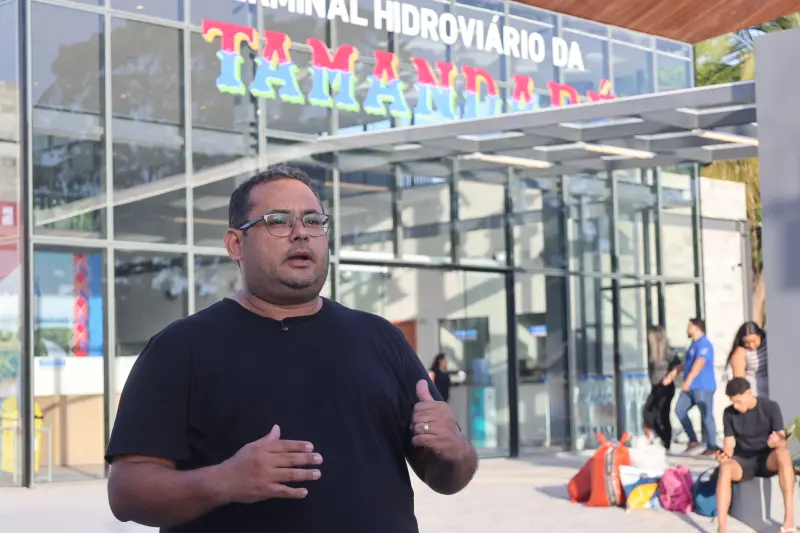 Moisés Pinheiro - Operador de linha <div class='credito_fotos'>Foto: Bruno Cecim / Ag.Pará &nbsp;&nbsp;|&nbsp;&nbsp; <a href='/midias/2025/originais/20251104085857-GF00025374-F00462708.jpg' download><i class='fa-solid fa-download'></i> Download</a></div>