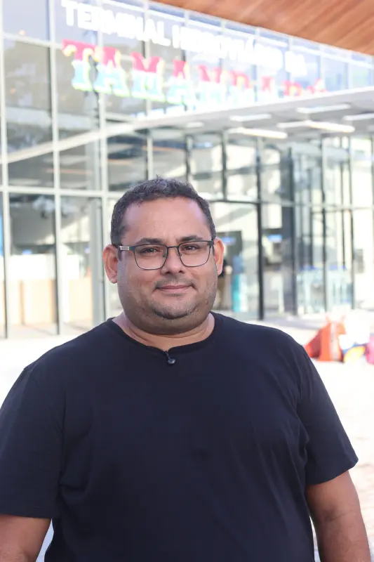 Moisés Pinheiro - Operador de linha <div class='credito_fotos'>Foto: Bruno Cecim / Ag.Pará &nbsp;&nbsp;|&nbsp;&nbsp; <a href='/midias/2025/originais/20251104085900-GF00025374-F00462710.jpg' download><i class='fa-solid fa-download'></i> Download</a></div>