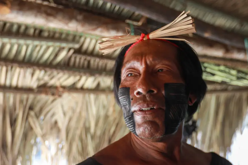 Cacique kouré <div class='credito_fotos'>Foto: Marcelo Lelis / Ag. Pará &nbsp;&nbsp;|&nbsp;&nbsp; <a href='/midias/2025/originais/20251104100820-GF00025376-F00462803.jpg' download><i class='fa-solid fa-download'></i> Download</a></div>