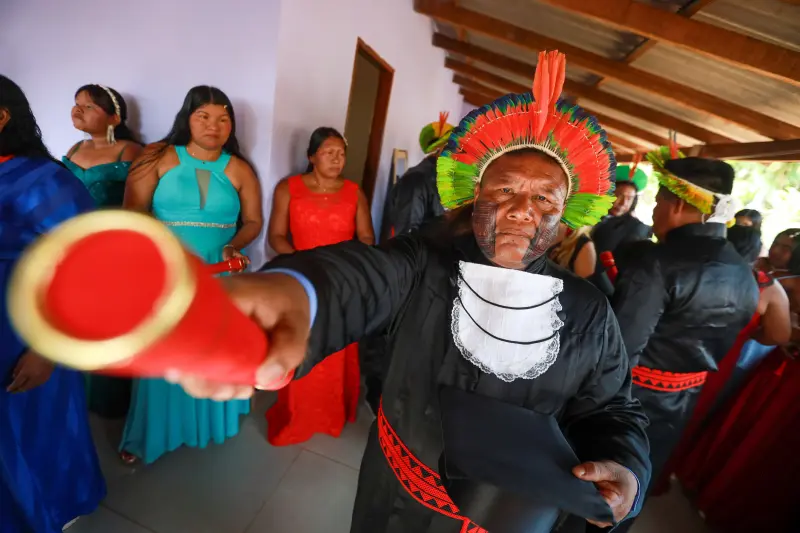 Demoro Xikrin, formando <div class='credito_fotos'>Foto: Marcelo Lelis / Ag. Pará &nbsp;&nbsp;|&nbsp;&nbsp; <a href='/midias/2025/originais/20251104100842-GF00025376-F00462808.jpg' download><i class='fa-solid fa-download'></i> Download</a></div>