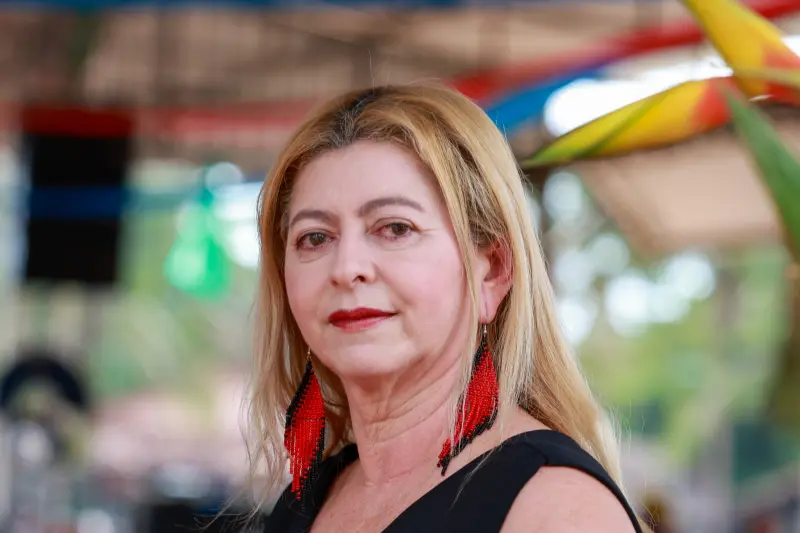 Joelma Alencar, coordenadora do núcleo de formação indígena da UEPA <div class='credito_fotos'>Foto: Marcelo Lelis / Ag. Pará &nbsp;&nbsp;|&nbsp;&nbsp; <a href='/midias/2025/originais/20251104100904-GF00025376-F00462818.jpg' download><i class='fa-solid fa-download'></i> Download</a></div>