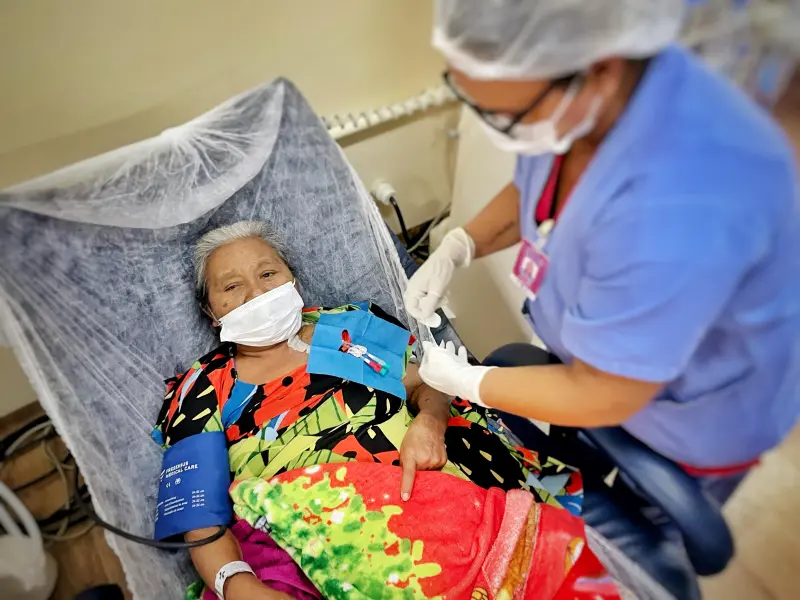 A indígena Domingas Tembé destacou o cuidado humanizado e o acolhimento da equipe do Hospital Abelardo Santos