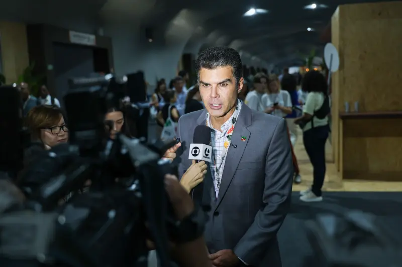  <div class='credito_fotos'>Foto: Marco Santos / Ag. Pará &nbsp;&nbsp;|&nbsp;&nbsp; <a href='/midias/2025/originais/20251110112401-GF00025422-F00464607.jpg' download><i class='fa-solid fa-download'></i> Download</a></div>