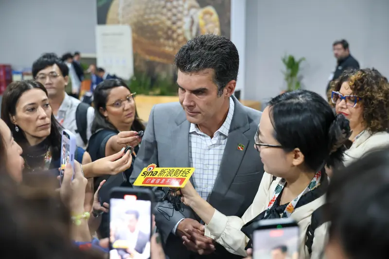  <div class='credito_fotos'>Foto: Marco Santos / Ag. Pará &nbsp;&nbsp;|&nbsp;&nbsp; <a href='/midias/2025/originais/20251110112512-GF00025422-F00464632.jpg' download><i class='fa-solid fa-download'></i> Download</a></div>