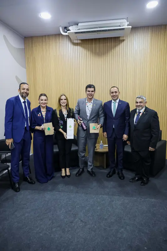  <div class='credito_fotos'>Foto: Marco Santos / Ag. Pará &nbsp;&nbsp;|&nbsp;&nbsp; <a href='/midias/2025/originais/20251110143553-GF00025422-F00464789.jpg' download><i class='fa-solid fa-download'></i> Download</a></div>