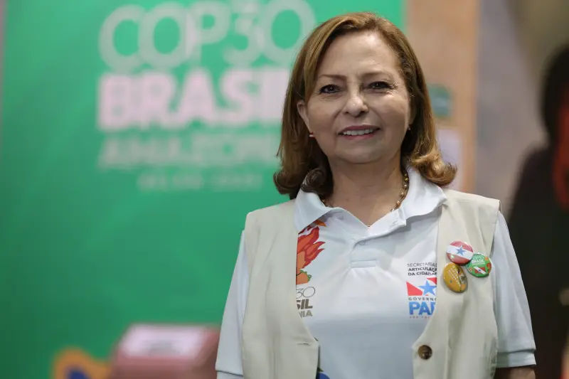 Secretária: Elieth de Fátima da Silva Braga <div class='credito_fotos'>Foto: Bruno Cruz / Ag. Pará &nbsp;&nbsp;|&nbsp;&nbsp; <a href='/midias/2025/originais/20251117123201-GF00025559-F00468862.jpg' download><i class='fa-solid fa-download'></i> Download</a></div>