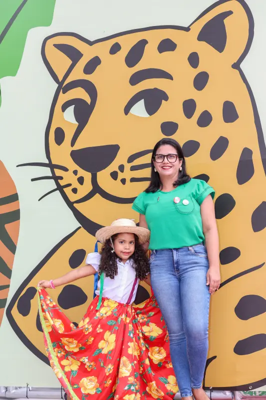 Tatiane Ramos 
Enfermeira 
Mãe da MariSol Pinheiro <div class='credito_fotos'>Foto: Bruno Cruz / Ag. Pará &nbsp;&nbsp;|&nbsp;&nbsp; <a href='/midias/2025/originais/20251117143610-GF00025562-F00468918.jpg' download><i class='fa-solid fa-download'></i> Download</a></div>