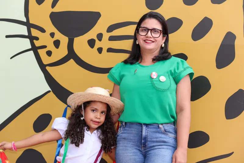 Tatiane Ramos 
Enfermeira 
Mãe da MariSol Pinheiro <div class='credito_fotos'>Foto: Bruno Cruz / Ag. Pará &nbsp;&nbsp;|&nbsp;&nbsp; <a href='/midias/2025/originais/20251117143642-GF00025562-F00468919.jpg' download><i class='fa-solid fa-download'></i> Download</a></div>