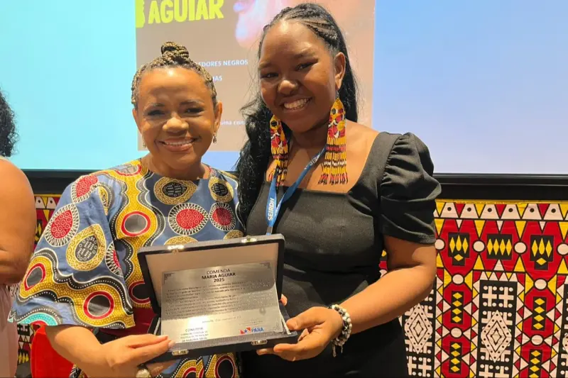 professora Sandra Guimarães