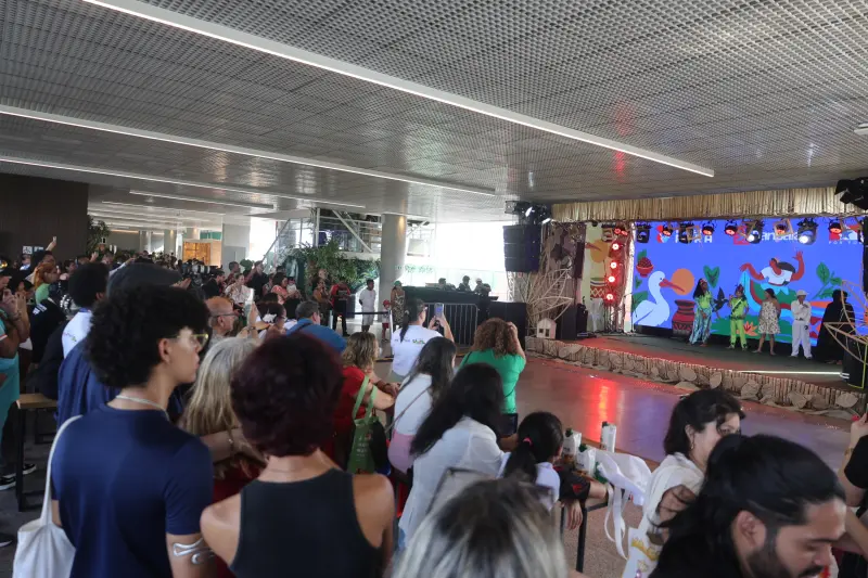  <div class='credito_fotos'>Foto: Bruno Cecim / Ag.Pará &nbsp;&nbsp;|&nbsp;&nbsp; <a href='/midias/2025/originais/20251118172402-GF00025601-F00469801.jpg' download><i class='fa-solid fa-download'></i> Download</a></div>