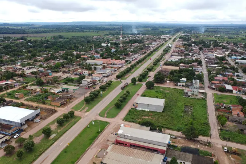 notícia: Em seis anos, Estado garante mais de 15 quilômetros de asfalto em Placas