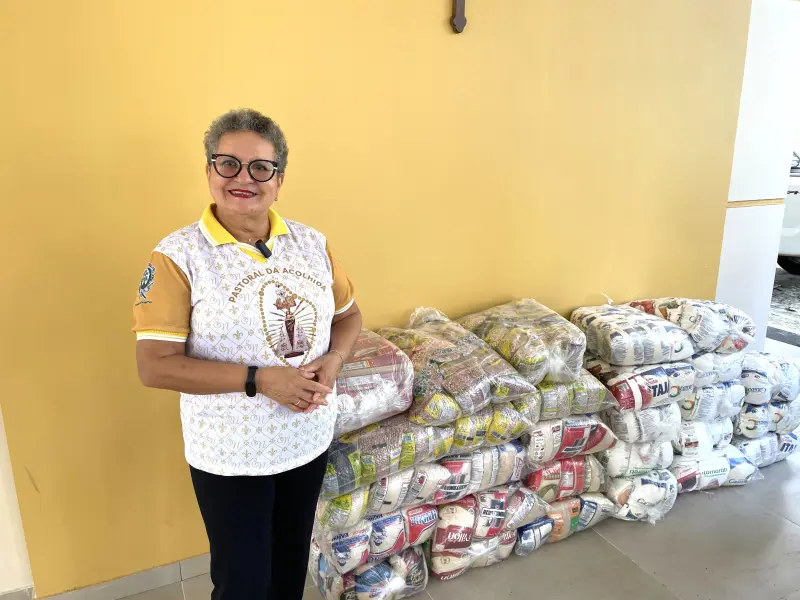 notícia: Seplad doa mais de 3 toneladas de alimentos a instituições sem fins lucrativos em Belém 