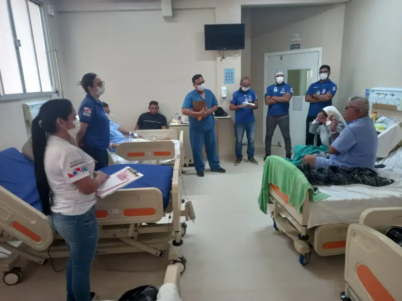 notícia: No Hospital Galileu, paciente que estava há cinco 5 meses sem falar se recupera após cirurgia torácica e emociona equipe