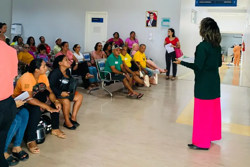 notícia: Regional do Leste promove sensibilização sobre doenças raras para usuários e acompanhantes