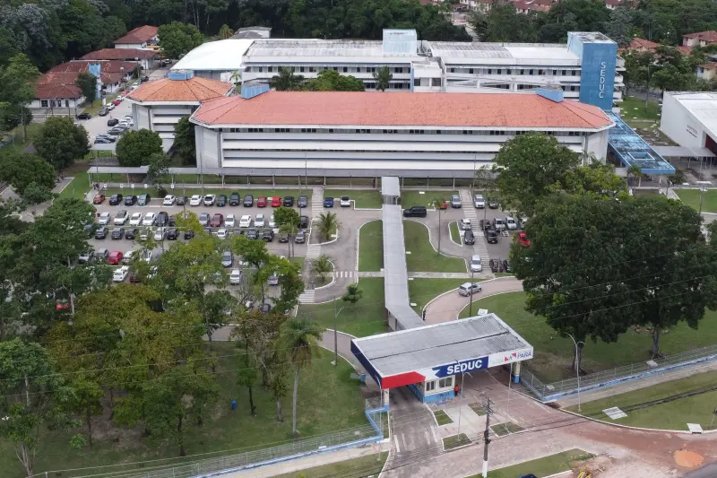 notícia: Seduc realiza pagamento complementar aos beneficiários não contemplados na bonificação do Ideb 2023   