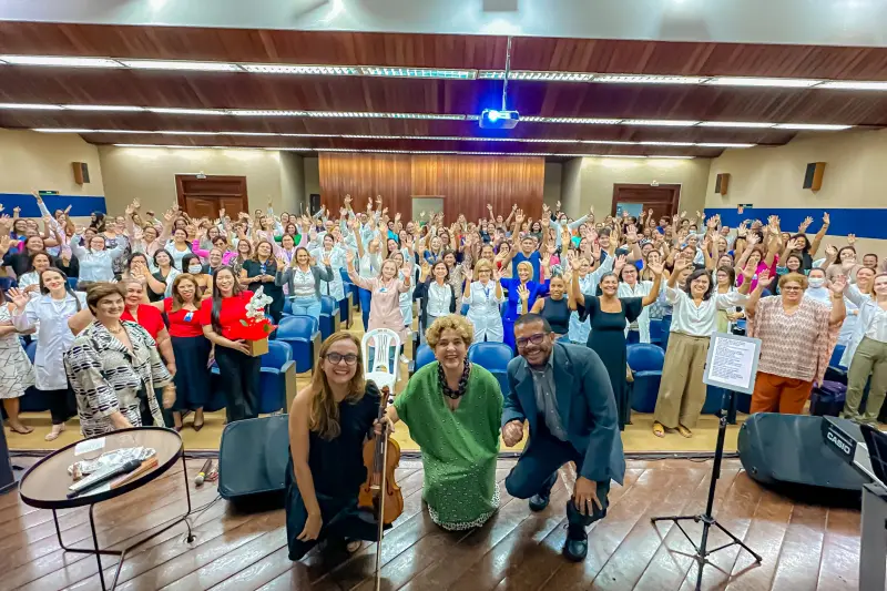 notícia: HC Gaspar Vianna celebra o Dia da Mulher com música e teatro