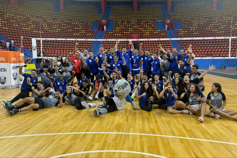 notícia: No Mangueirinho, time paraense brilha e conquista vaga para as quartas de final da Super Liga B de vôlei 