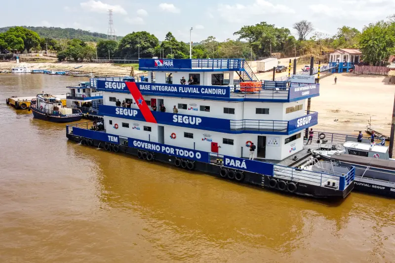 notícia: Em seis meses de instalação, Base Candiru apreendeu mais de 200kg de drogas e fez 30 mil abordagens nos rios de Óbidos