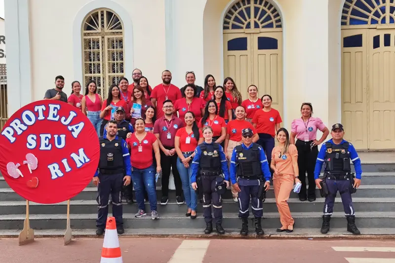 notícia: Hospital Regional do Tapajós promove cuidados com a saúde renal na orla de Itaituba