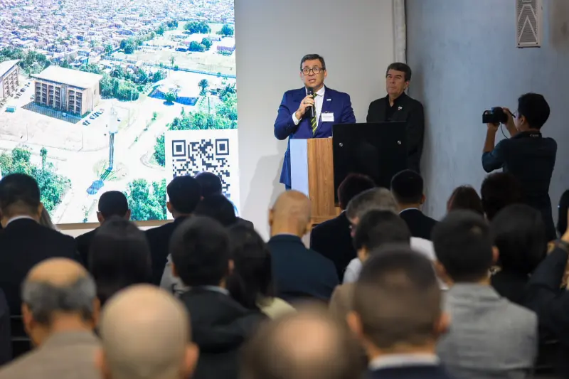 notícia: Pesquisadores brasileiros e chineses reúnem-se para tratar de cooperações para desenvolvimento na Amazônia