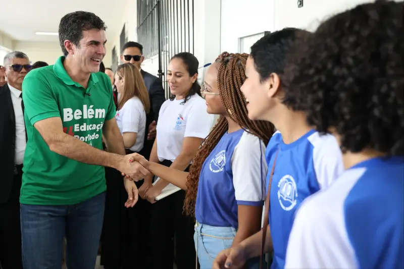 notícia: Em Belém, Governo do Estado transforma educação paraense com entrega da 165ª escola