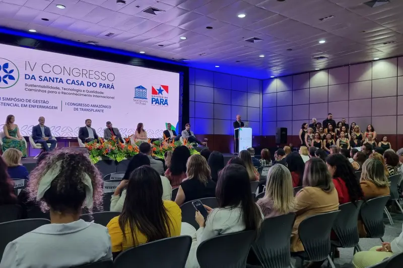 notícia: IV Congresso da Santa Casa reúne mais de 2 mil pessoas e compartilha conhecimento de especialistas locais e nacionais