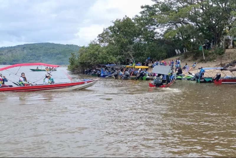 notícia: Ideflor-Bio monitora meio ambiente durante passeio náutico em São Geraldo do Araguaia