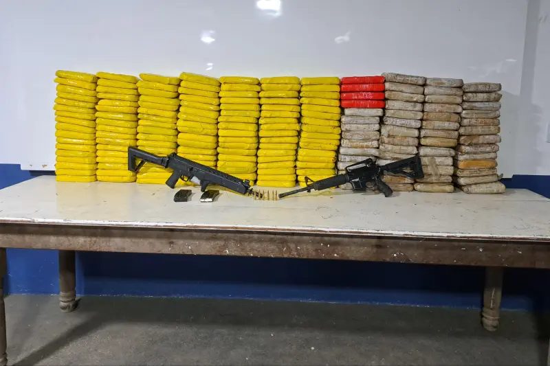 notícia: Cerca de 200 kg de drogas são apreendidos pela PM em operação de combate ao tráfico internacional no Pará