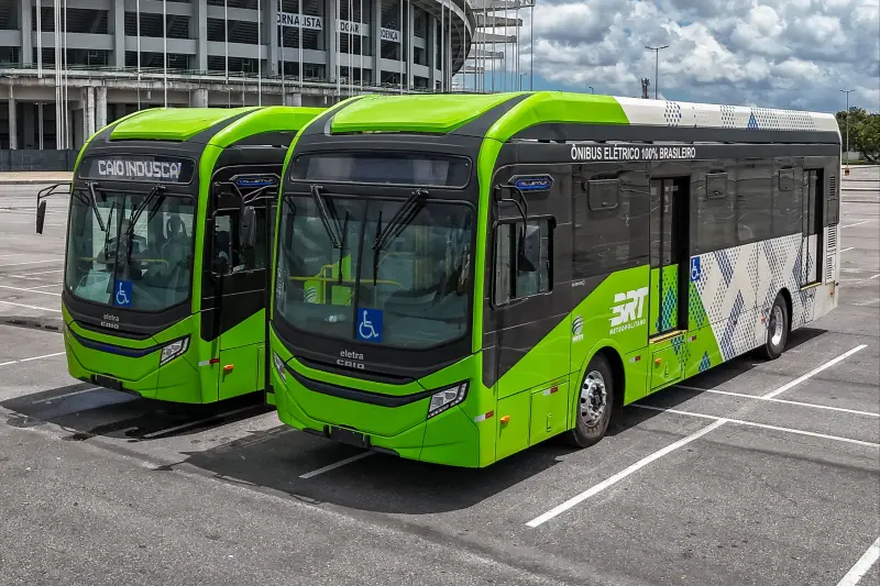 notícia: Artran recebe mais cinco ônibus elétricos para o BRT Metropolitano