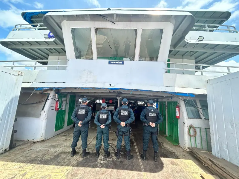 notícia: Mulher é presa pela PM com 26,5 kg de entorpecentes em embarcação no município de Juruti, no Pará.