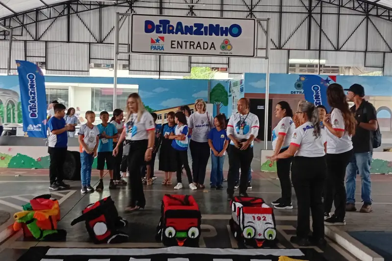 notícia: Detranzinho repassa conhecimento a mais de 30 alunos de Mãe do Rio