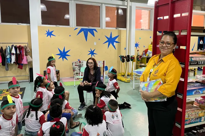 notícia: Pará investe no futuro com mais de 7 mil livros infantis disponíveis ao público