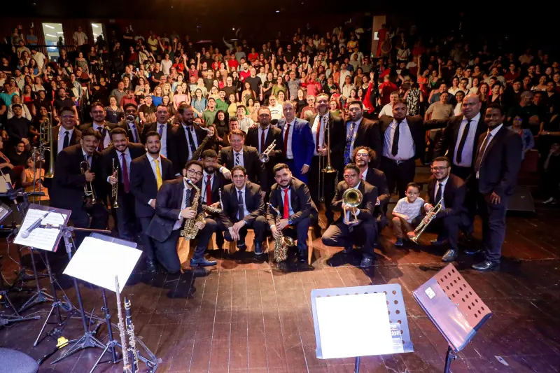notícia: Amazônia Jazz Band celebra 30 anos com espetáculo 'Grandes clássicos do Jazz'