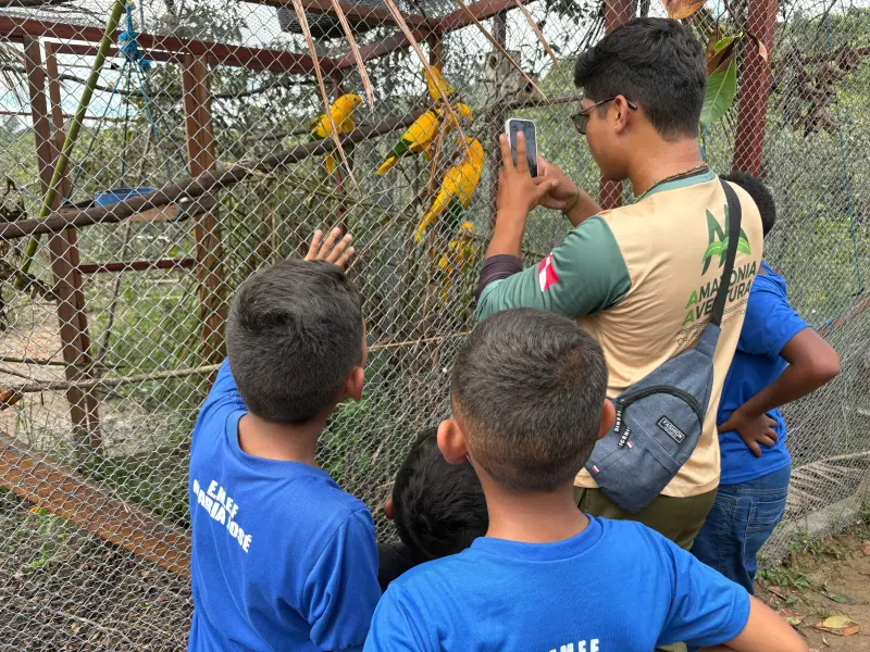 notícia: Alunos de Bujaru conhecem o Parque Estadual do Utinga em passeio educativo