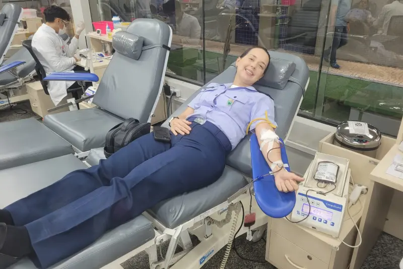 notícia: Campanha “Mamães Solidárias” mobiliza mães militares em doação de sangue no Hemopa