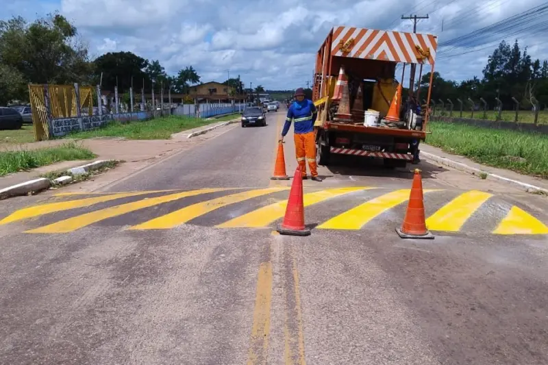 notícia: Detran está concluindo sinalização na PA-140, que dá acesso a quatro municípios